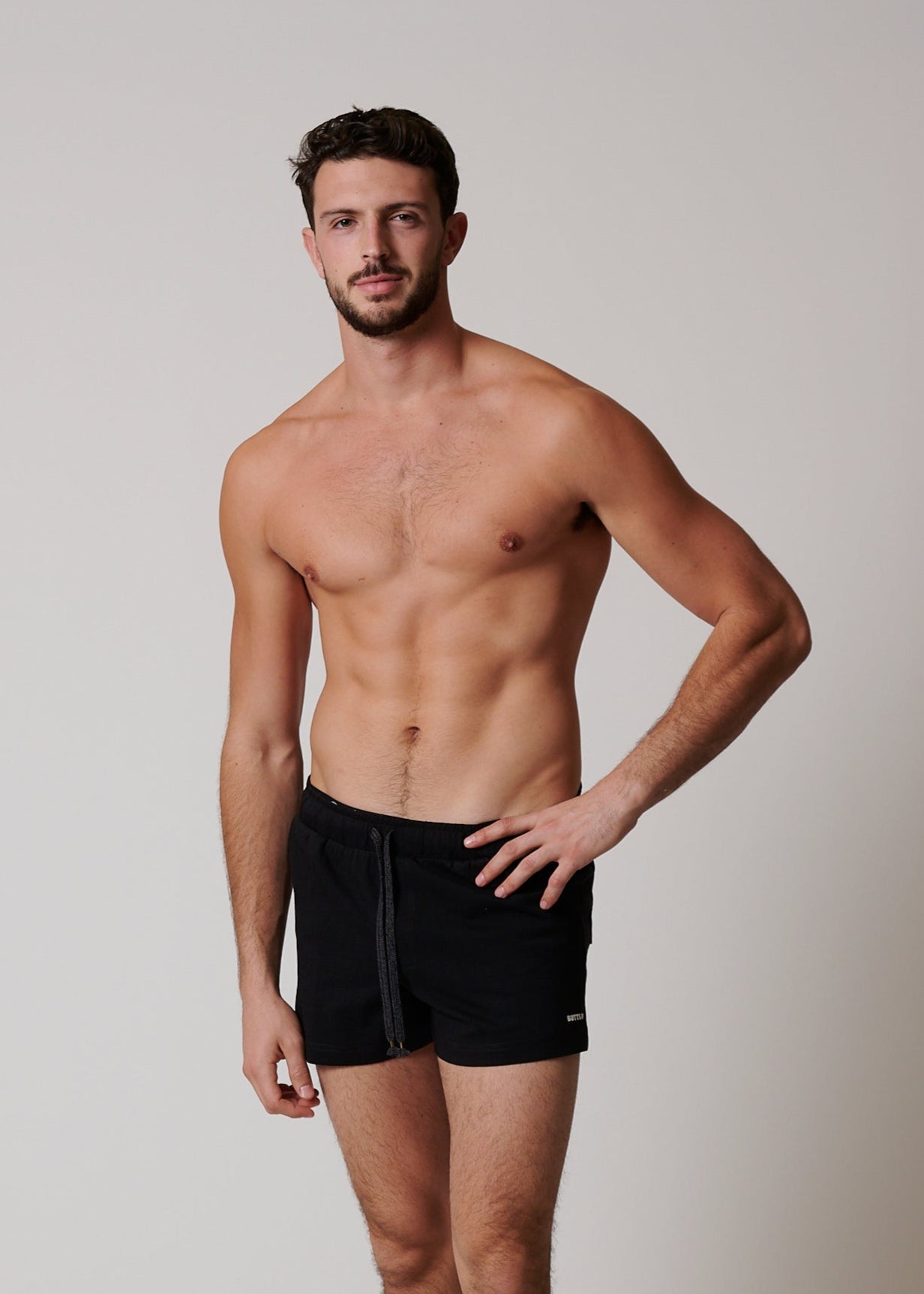 SUMMER SHORT