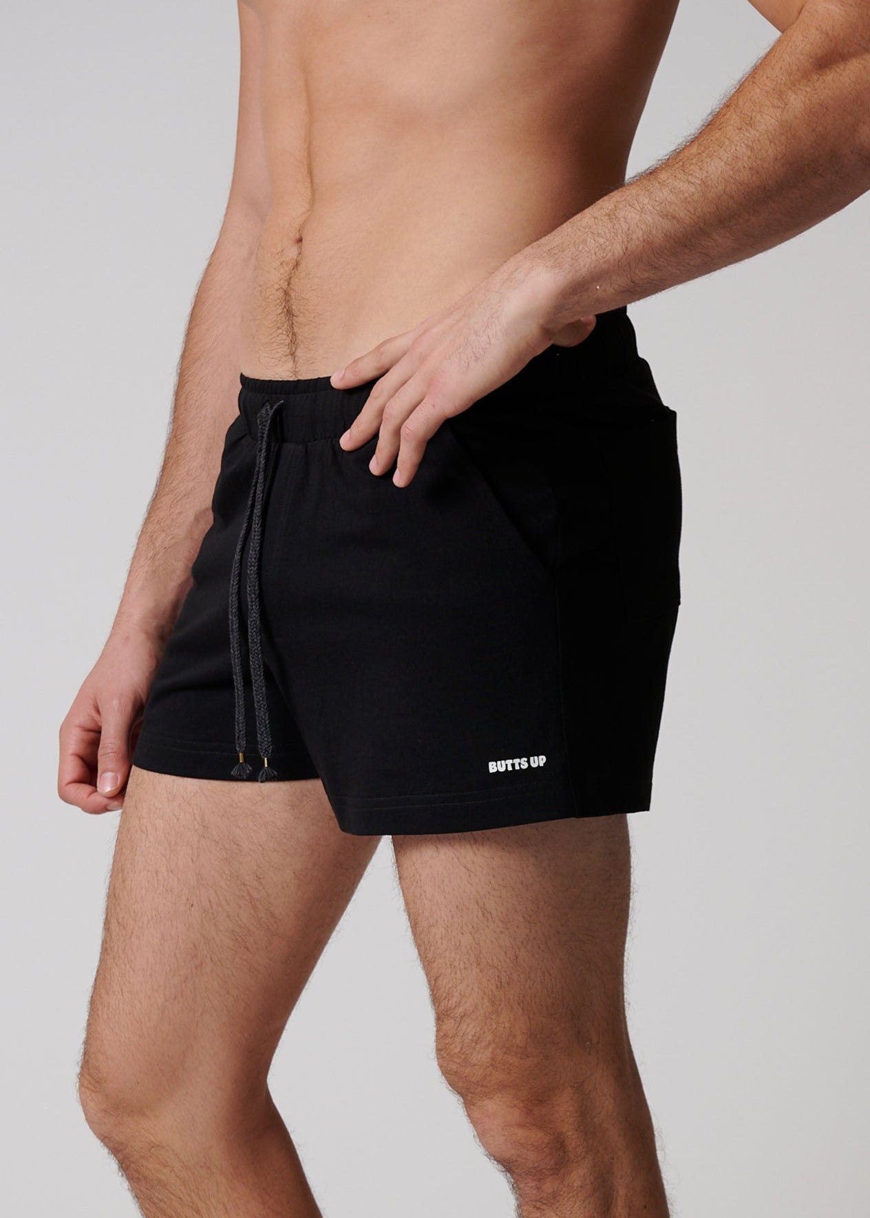 SUMMER SHORT