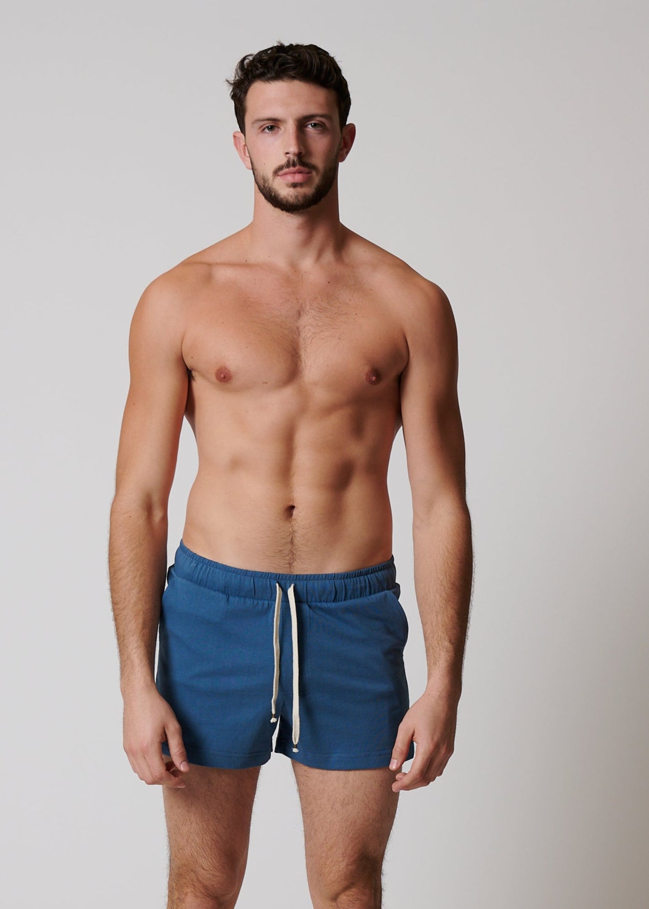 SUMMER SHORT