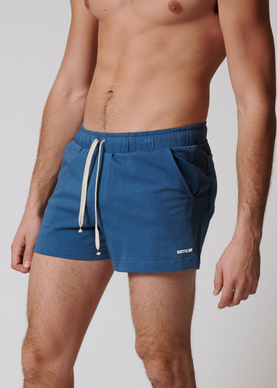 SUMMER SHORT
