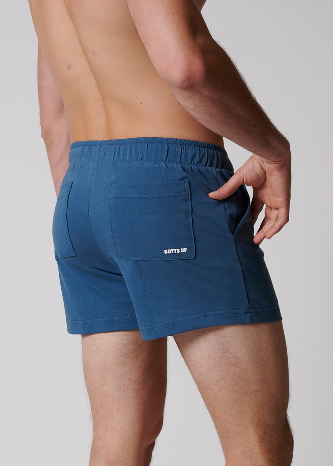 SUMMER SHORT