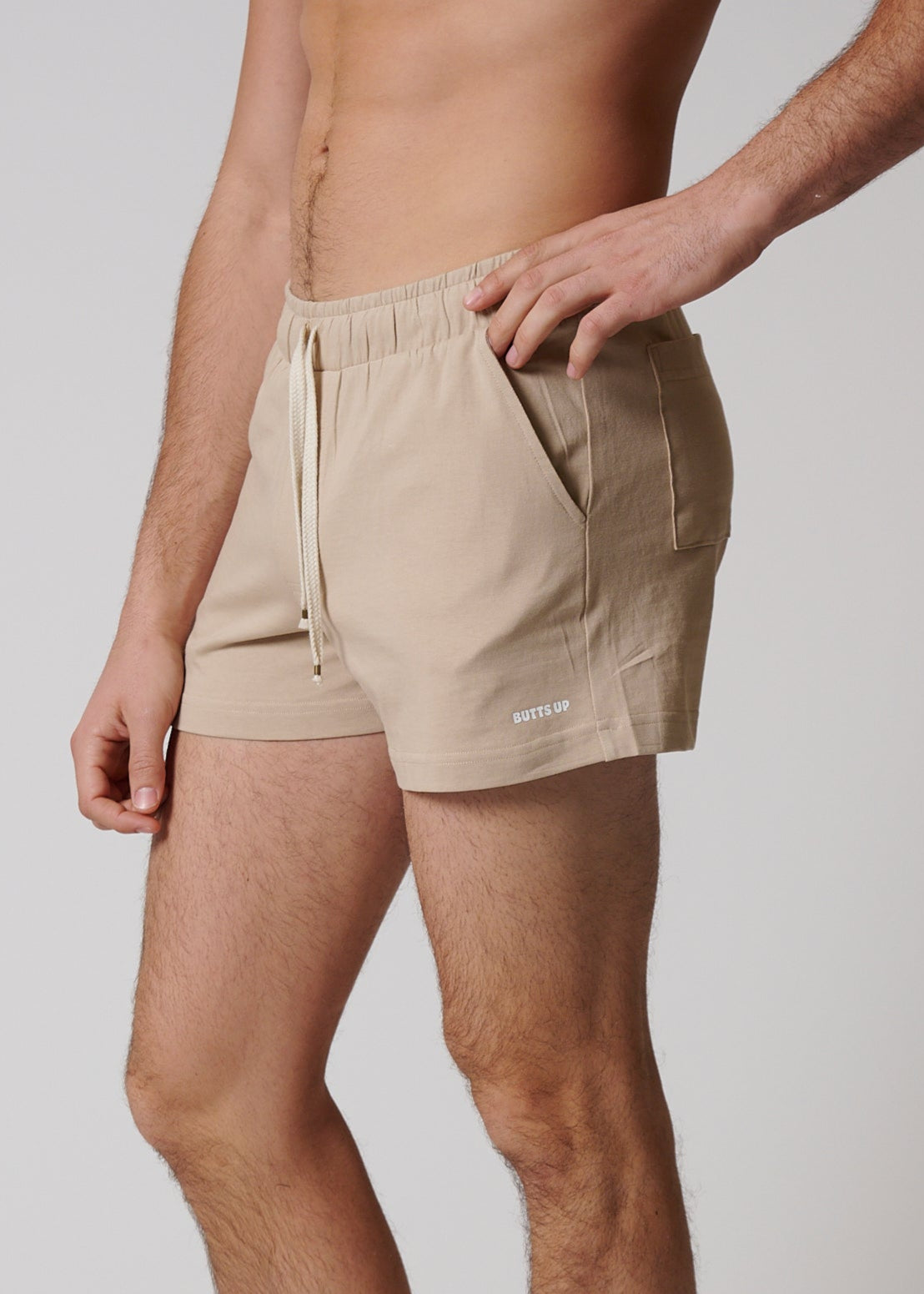 SUMMER SHORT