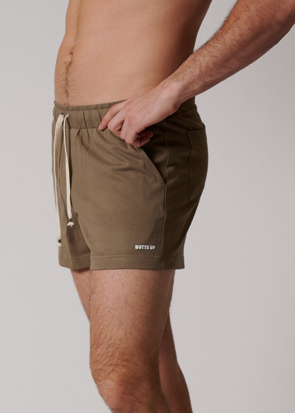 SUMMER SHORT
