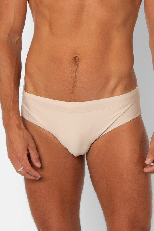 SANDSTORM SWIM BRIEF